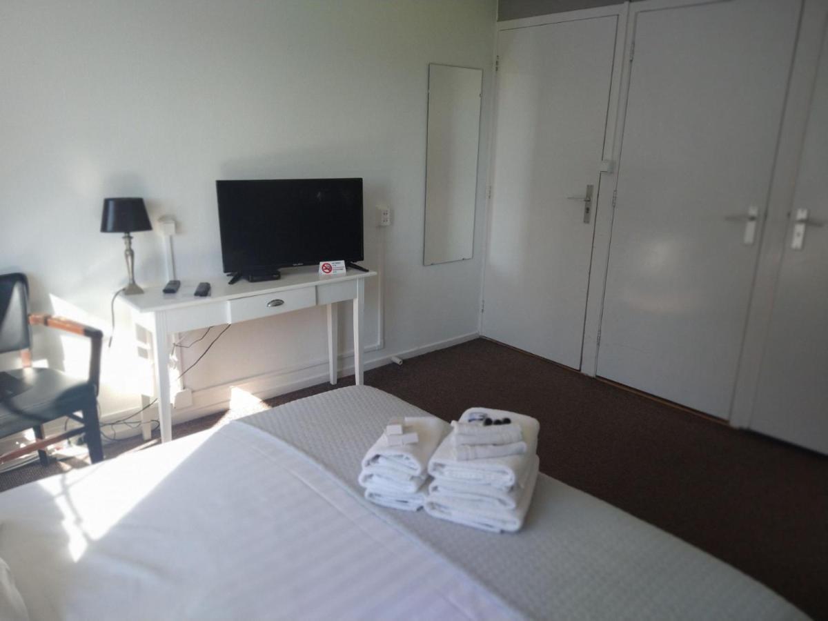 B&B-Hotel De Joremeinshoeve カーツスフーフェル エクステリア 写真