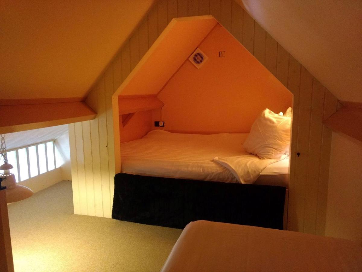 B&B-Hotel De Joremeinshoeve カーツスフーフェル エクステリア 写真