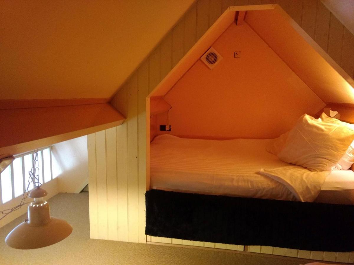 B&B-Hotel De Joremeinshoeve カーツスフーフェル エクステリア 写真