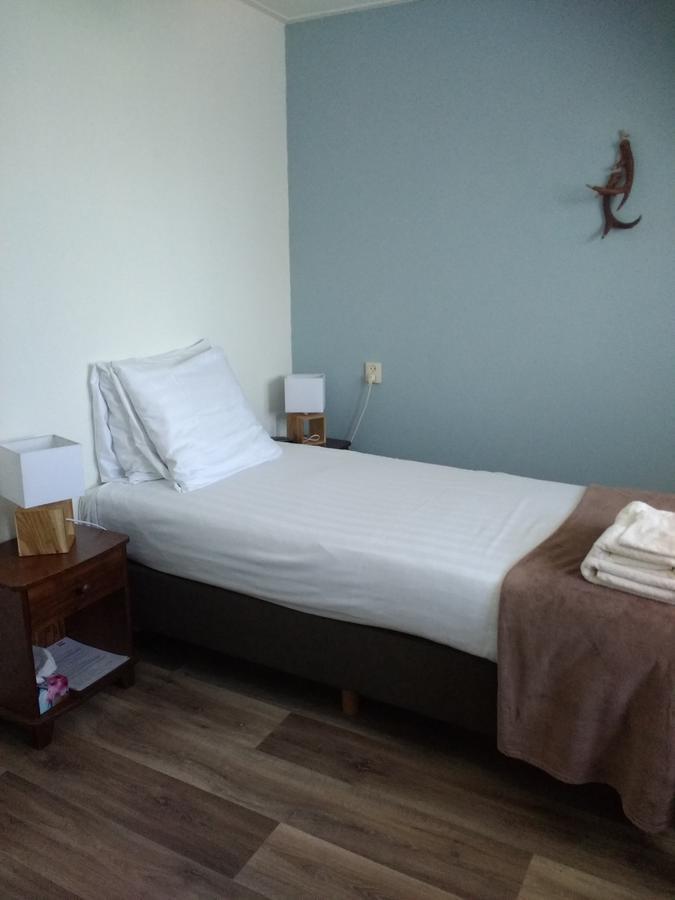 B&B-Hotel De Joremeinshoeve カーツスフーフェル エクステリア 写真