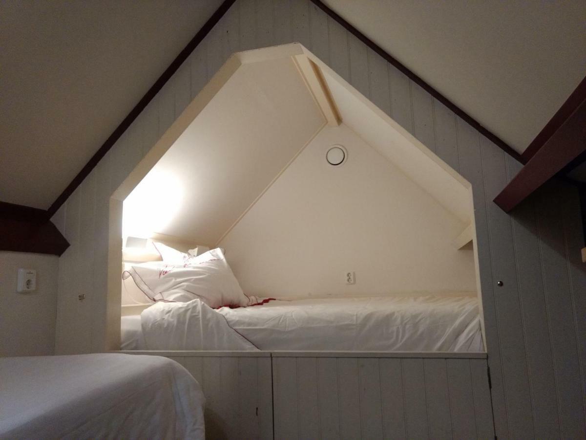 B&B-Hotel De Joremeinshoeve カーツスフーフェル エクステリア 写真